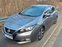 Silber Gebraucht 2022 Nissan Leaf N-Connecta Kleinwagen | 13.900 € (Guter Preis)