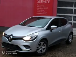 Grau Gebraucht 2017 Renault Clio IV Limousine | 5.990 € (Superpreis)