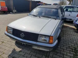 Silber Gebraucht 1978 Opel Rekord Kombi | 2.200 €