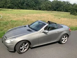 Braun Gebraucht 2005 Mercedes SLK280 Cabrio | 12.000 € (Etwas zu teuer)