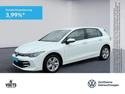 Weiß Gebraucht 2024 VW Golf VIII Life Limousine | 22.988 € (Guter Preis)