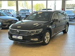 Schwarz Gebraucht 2022 VW Passat Highline Kombi | 22.440 € (Fairer Preis)
