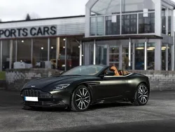 Grün Gebraucht 2021 Aston Martin DB11 Cabrio | 172.000 €