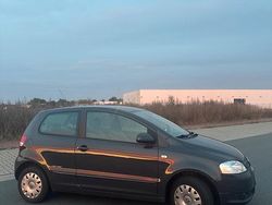 Schwarz Gebraucht 2009 VW Fox Kleinwagen | 2.700 € (Fairer Preis)