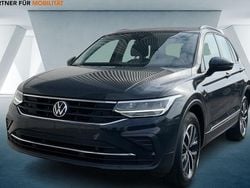 Grau Gebraucht 2021 VW Tiguan Life SUV | 21.970 € (Superpreis)