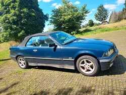 Blau Gebraucht 1997 BMW 320 Cabriolet Cabrio | 3.500 €