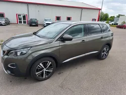 Grau Gebraucht 2018 Peugeot 5008 Allure Van / Kleinbus | 19.500 € (Superpreis)
