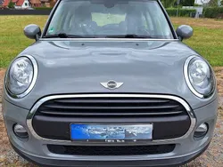 Grau Gebraucht 2018 Mini One D Pepper Kleinwagen | 10.500 € (Fairer Preis)