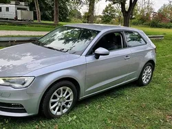 Grau Gebraucht 2015 Audi A3 Attraction Limousine | 9.700 € (Fairer Preis)