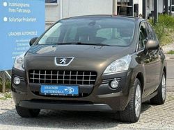 Braun Gebraucht 2010 Peugeot 3008 Premium Van / Kleinbus | 6.490 € (Teuer)