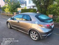 Grau Gebraucht 2008 Honda Civic Kleinwagen | 4.100 € (Etwas zu teuer)