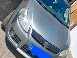 Grau Gebraucht 2007 Suzuki SX4 SUV | 3.800 €