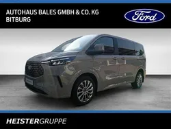 Grau Gebraucht 2024 Ford Tourneo Custom Titanium Limousine | 48.500 € (Teuer)