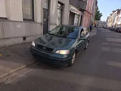 Grün Gebraucht 2005 Opel Astra Elegance Limousine | 1.500 € (Fairer Preis)