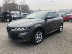 Grau Gebraucht 2022 Alfa Romeo Tonale Veloce SUV | 29.900 € (Guter Preis)