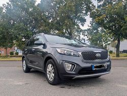 Schwarz Gebraucht 2016 Kia Sorento Vision SUV | 16.400 € (Fairer Preis)