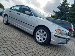 Silber Gebraucht 2002 BMW 318 Sport Line Limousine | 999 € (Superpreis)