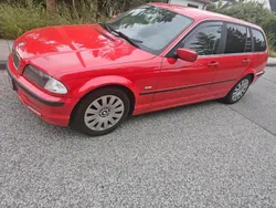 Rot Gebraucht 2000 BMW 320 Kombi | 1.200 €