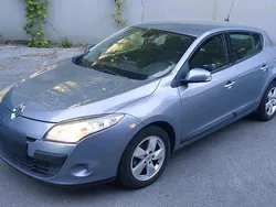 Silber Gebraucht 2009 Renault Mégane III Limousine | 3.490 € (Fairer Preis)