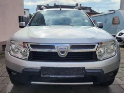 Platingrau Gebraucht 2012 Dacia Duster Prestige SUV | 3.900 € (Superpreis)