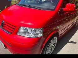 Rot Gebraucht 2004 VW T5 Van | 12.999 €