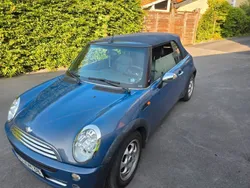 Blau Gebraucht 2004 Mini One Cabriolet Cabrio | 3.333 € (Guter Preis)