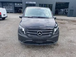 Schwarz Gebraucht 2024 Mercedes Vito Van / Kleinbus | 40.448 €