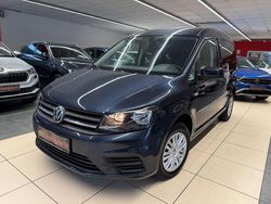 Blau Gebraucht 2016 VW Caddy Trendline Van / Kleinbus | 14.999 € (Fairer Preis)