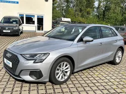 Silber Gebraucht 2022 Audi A3 Sportback Sport Limousine | 21.990 € (Fairer Preis)