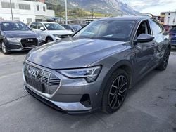 Grau Gebraucht 2021 Audi e-tron Sportback Business SUV | 25.990 €
