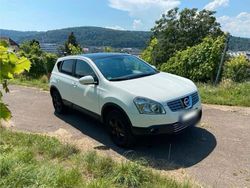 Weiß Gebraucht 2009 Nissan Qashqai SUV | 5.300 € (Fairer Preis)