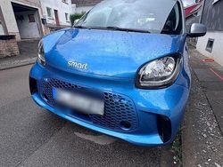Blau Gebraucht 2020 Smart ForFour Electric Drive Passion Kleinwagen | 9.199 € (Fairer Preis)