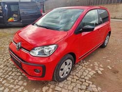 Rot Gebraucht 2018 VW up! Beats Kleinwagen | 9.500 € (Guter Preis)