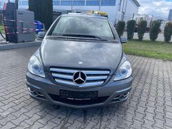 Grau Gebraucht 2008 Mercedes B200 Van / Kleinbus | 6.999 € (Etwas zu teuer)