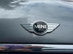 Grau Gebraucht 2010 Mini ONE Kleinwagen | 4.000 €