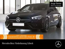 Nachtschwarz Gebraucht 2021 Mercedes CLA180 AMG Limousine | 27.490 € (Fairer Preis)