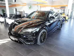 Schwarz Gebraucht 2022 Lamborghini Urus SUV | 259.900 € (Teuer)