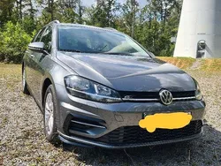 Grau Gebraucht 2020 VW Golf VII R-line Kombi | 19.500 € (Fairer Preis)