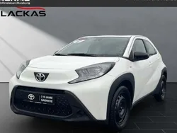 Weiss Neu 2025 Toyota Aygo Business Edition Kleinwagen | 17.490 €