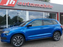 Blau Gebraucht 2021 Skoda Karoq SportLine SUV | 27.800 € (Fairer Preis)