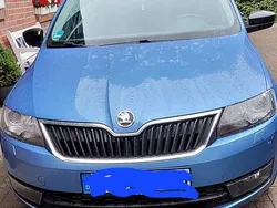 Blau Gebraucht 2014 Skoda Rapid Limousine | 8.999 € (Fairer Preis)