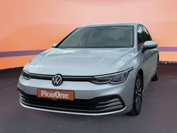 Silber Gebraucht 2022 VW Golf VIII Life Limousine | 18.630 € (Fairer Preis)