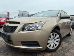 Beige Gebraucht 2010 Chevrolet Cruze LS Limousine | 2.690 € (Superpreis)