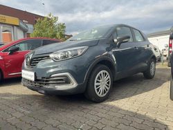 Blau Gebraucht 2018 Renault Captur Life SUV | 12.999 € (Teuer)