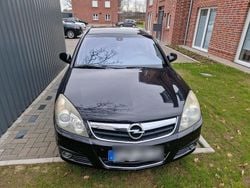 Schwarz Gebraucht 2007 Opel Signum Kleinwagen | 2.500 € (Guter Preis)