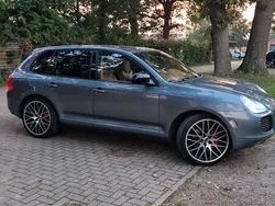 Grau Gebraucht 2006 Porsche Cayenne Turbo SUV | 12.900 €
