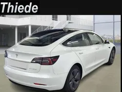 Pearl white multicoat Gebraucht 2020 Tesla Model 3 Limousine | 23.790 € (Guter Preis)