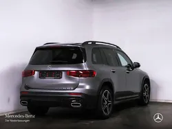 Grau Gebraucht 2024 Mercedes GLB250 Premium SUV | 51.990 € (Etwas zu teuer)