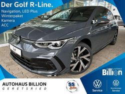 Grau Gebraucht 2023 VW Golf VIII R-line Limousine | 31.990 € (Etwas zu teuer)