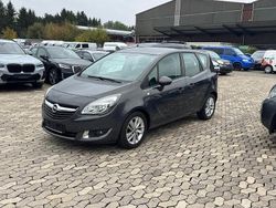 Grau Gebraucht 2016 Opel Meriva drive Van / Kleinbus | 6.450 € (Fairer Preis)